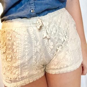 White lace shorts